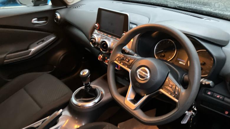 Nissan Juke 1.0 DiG-T 114 Acenta 5dr Petrol Hatchback